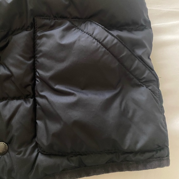 Baby Gap navy puffer vest size 5 - Picture 2 of 13